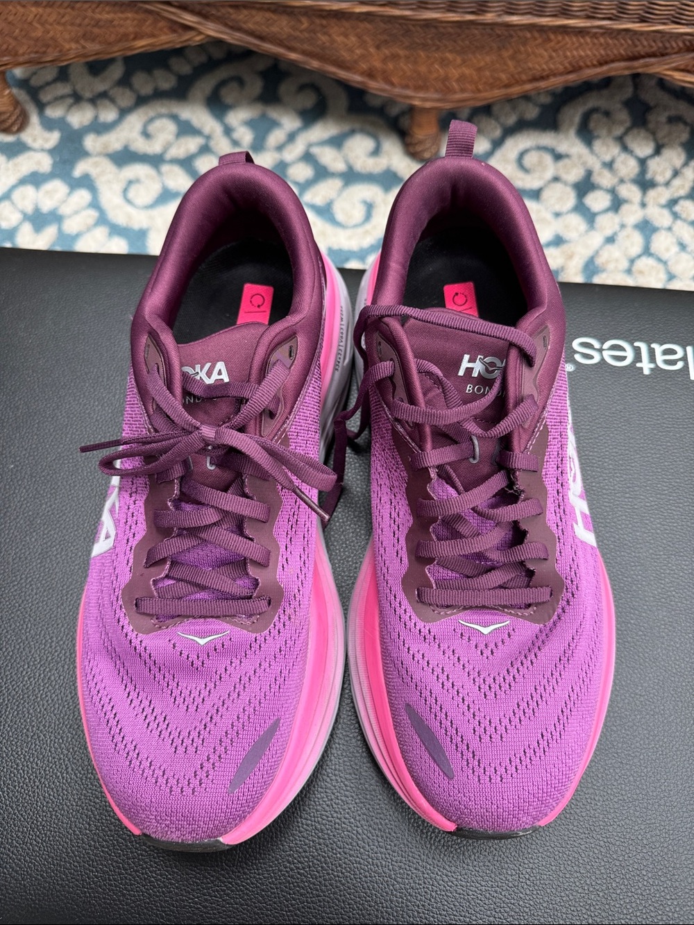 Hoka Bondi 8 Women's Plum and Hot Pink Running Shoes, 11 - Picture 4 of 7